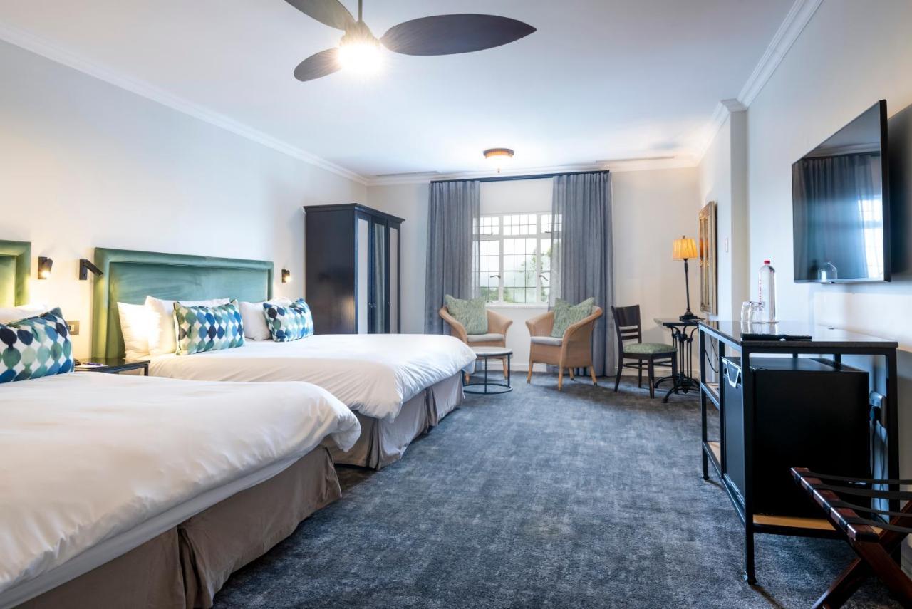 ANEW Hotel Hilton Eksteriør bilde
