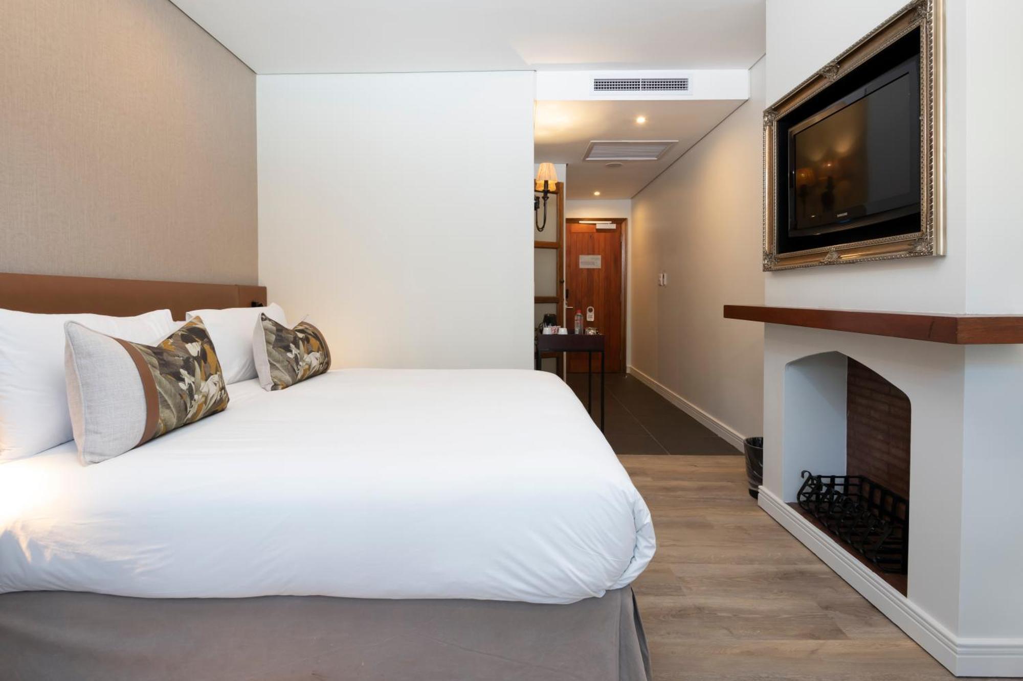 ANEW Hotel Hilton Eksteriør bilde